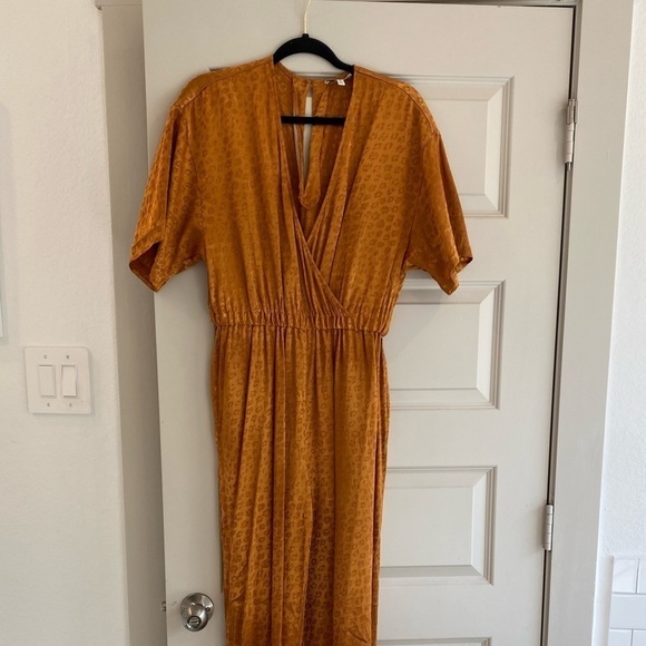 ANIMAL Print Jumpsuit - Picture 8 of 9